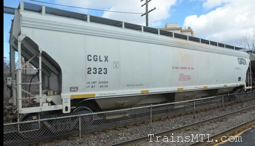 Car/wagon CGLX2323 right side / coté droit